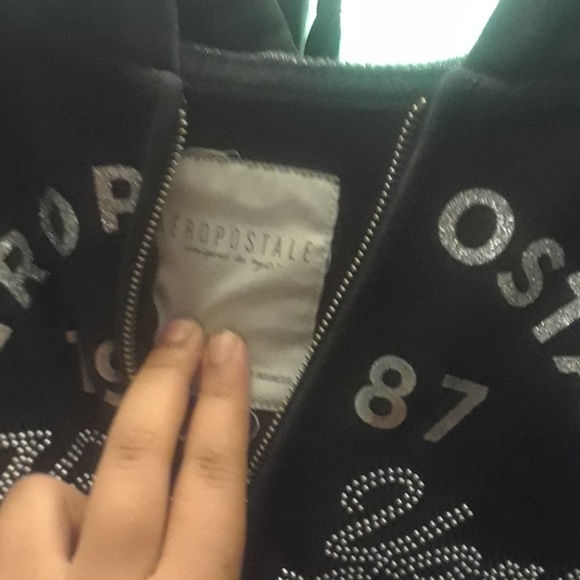 Sweatshirt - Picture 3 of 3